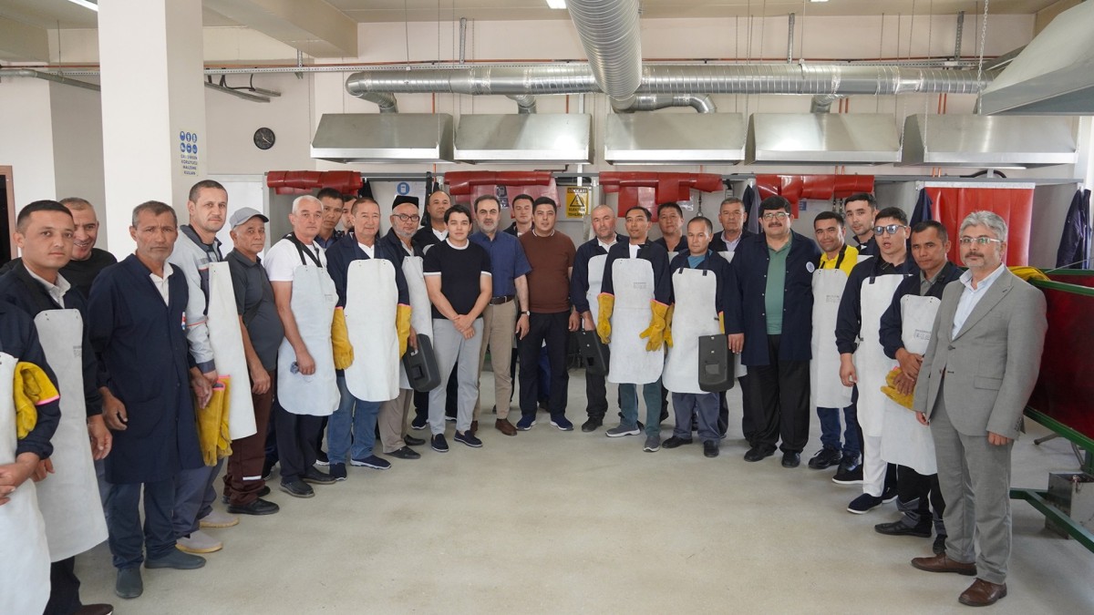Konya Ticaret Odası Teknoloji ve Eğitim Kampüsü, Özbekistanlı Öğretmenlere Ev Sahipliği Yapıyor