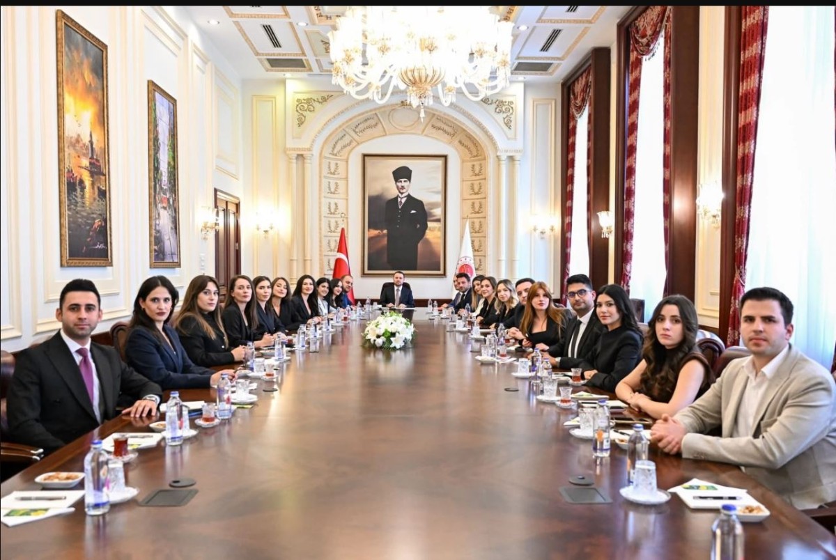 Bakan Gürlek adliye muhabirleriyle buluştu