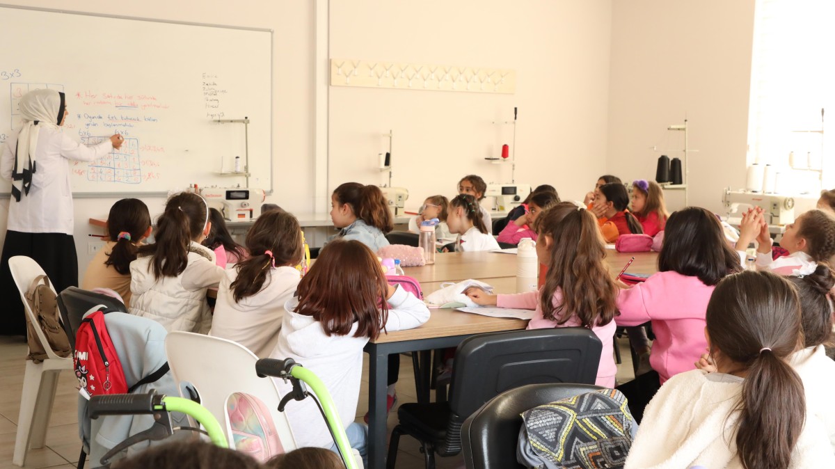 Genç KOMEK Atölyeleri’nde Kayıtlar Başladı