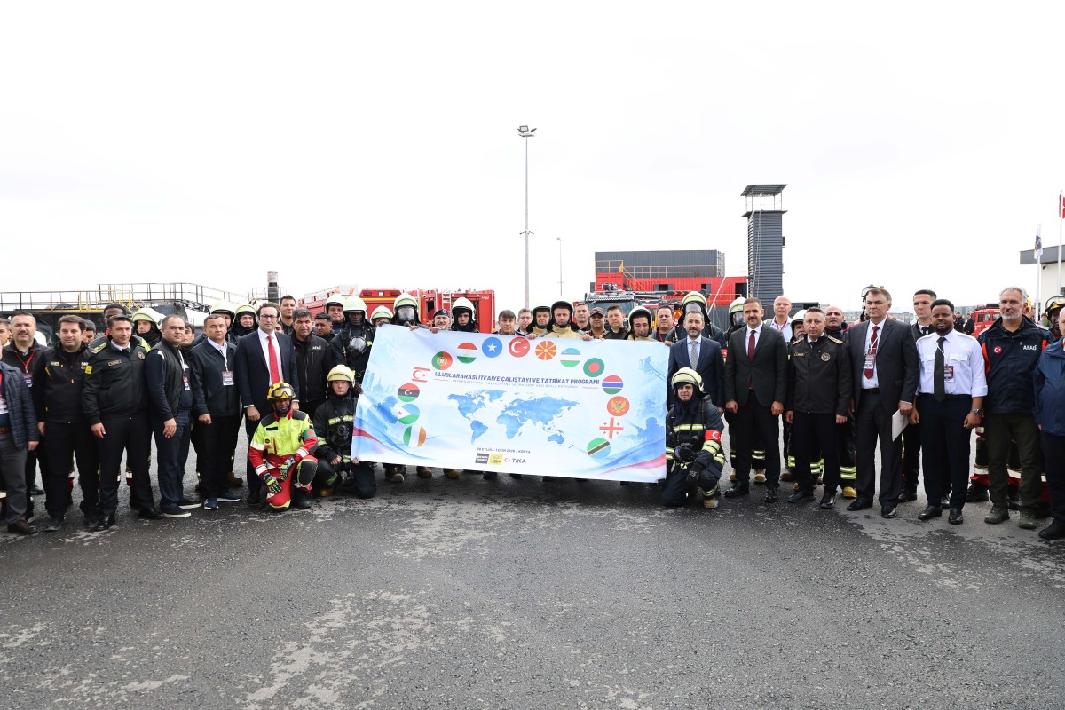 Konya Büyükşehir  14 Ülkenin Katılımıyla Uluslararası İtfaiye Çalıştayı ve Tatbikat Gerçekleştirildi